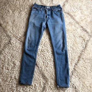 Gorgeous Re/Done Vintage Levi’s Size 24